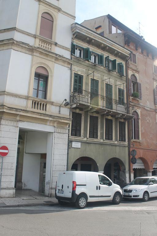 Отель Residenza San Tomaso Верона Экстерьер фото