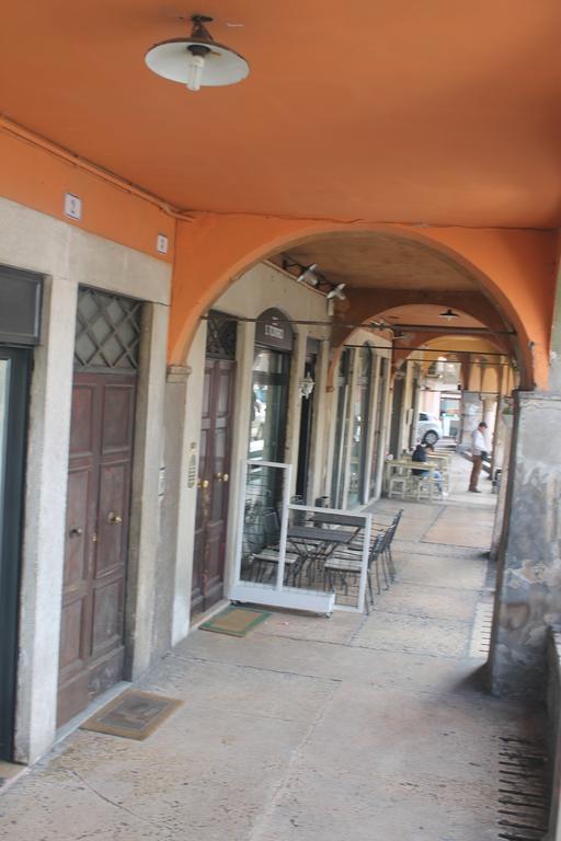 Отель Residenza San Tomaso Верона Экстерьер фото